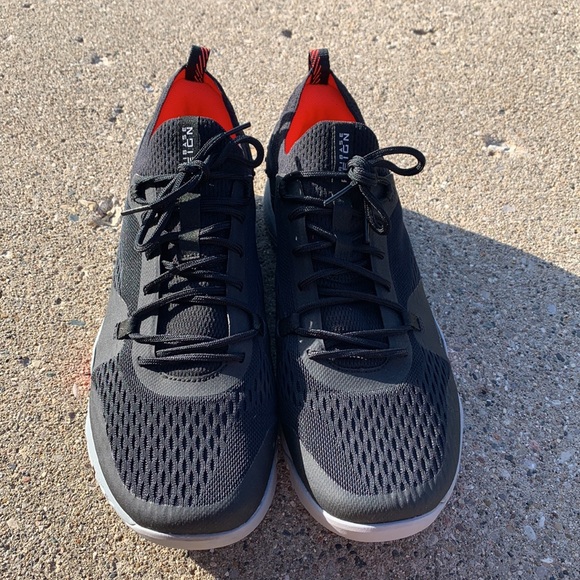 UA Men’s Tribase Reign 2.0 Cross Trainer - Picture 2 of 9